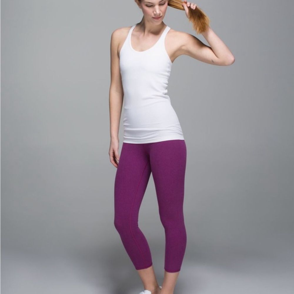 Lululemon Wunder Under Crop II‎ *Cotton (Roll Down)
Heathered Regal Plum 6